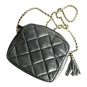Vintage Handbag Blue Quilted Leather Inner Pocket Gold Chain‎ Old Money Classic